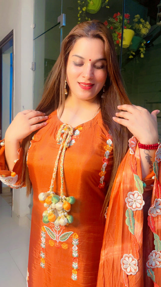 Embroidered Pakistani Suit