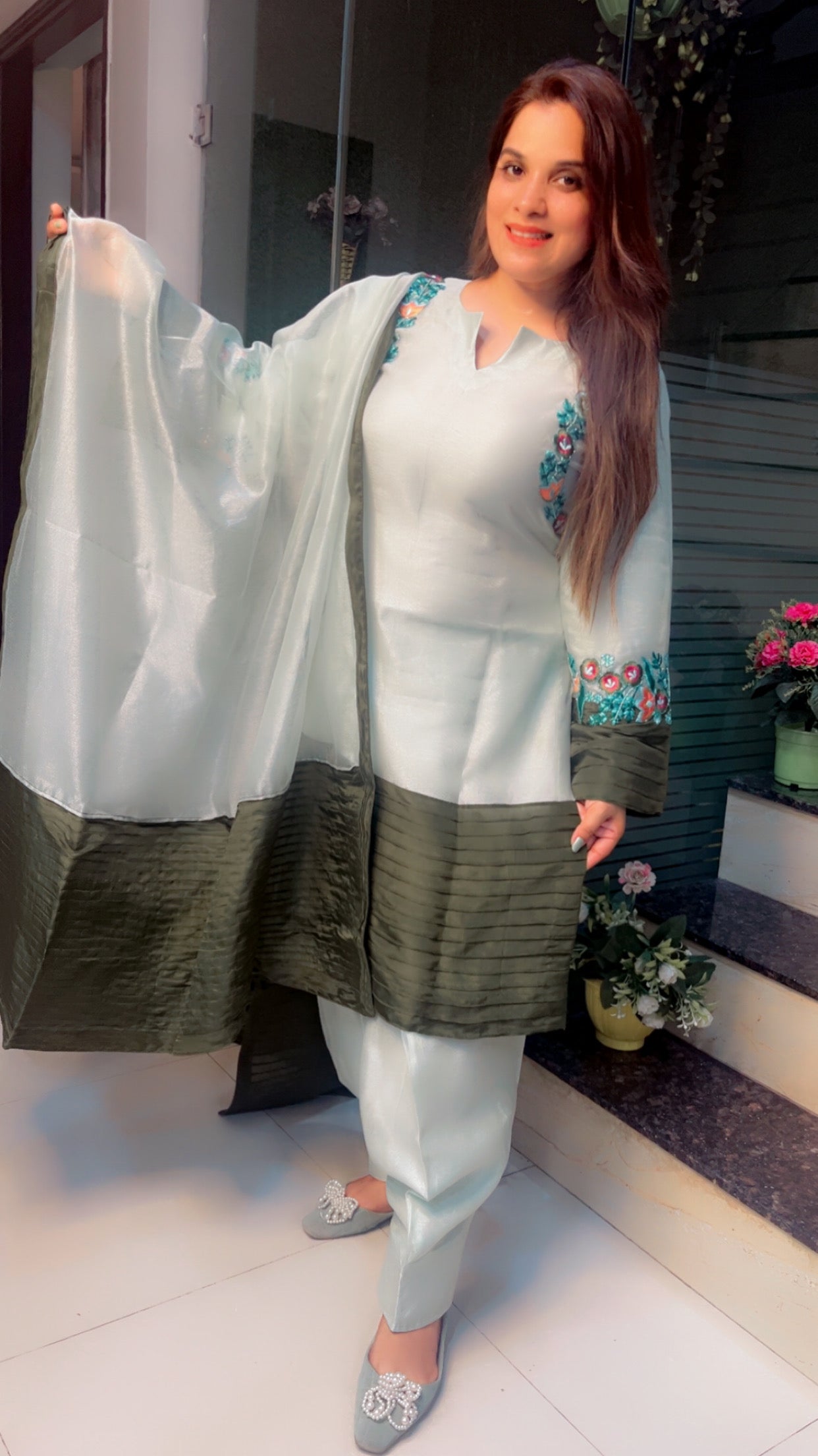 Designer Party - wear Suit Salwar - Kirti Kapoor Couture