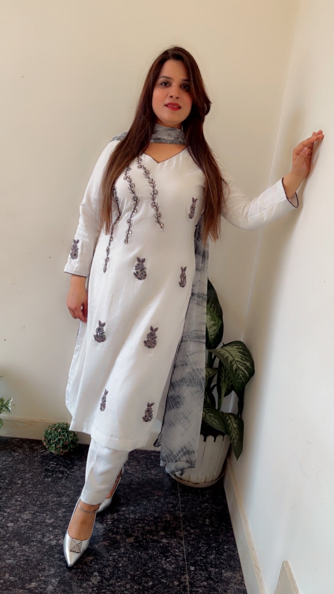 Formal Spun Embroidered and Patch - worked White Suit with Tie & Dye Dupatta - Kirti Kapoor Couture
