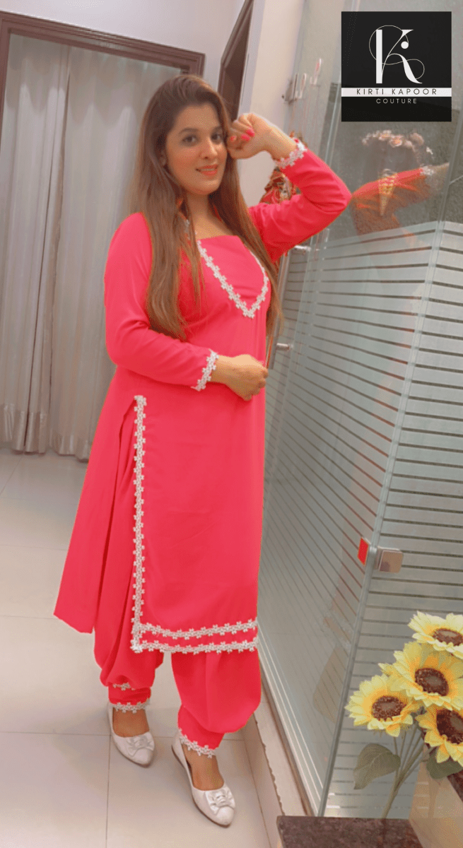 Pink Suit | Crepe | White Floral Lace | Designer Organza Dupatta. - Kirti Kapoor Couture