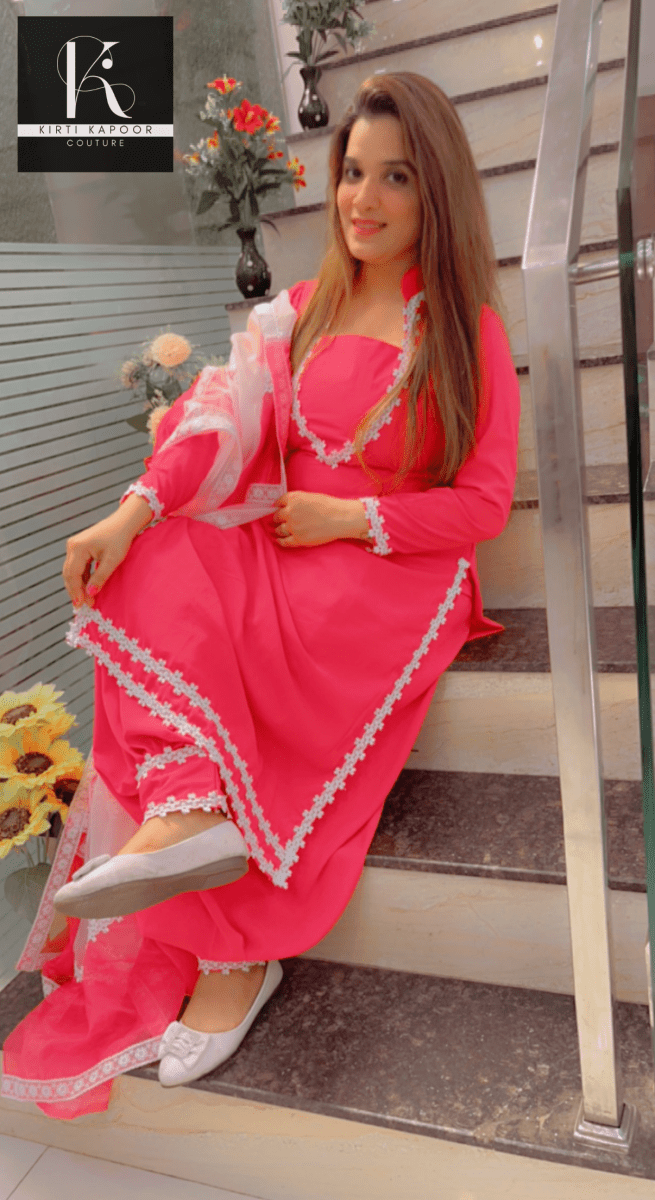 Pink Suit | Crepe | White Floral Lace | Designer Organza Dupatta. - Kirti Kapoor Couture