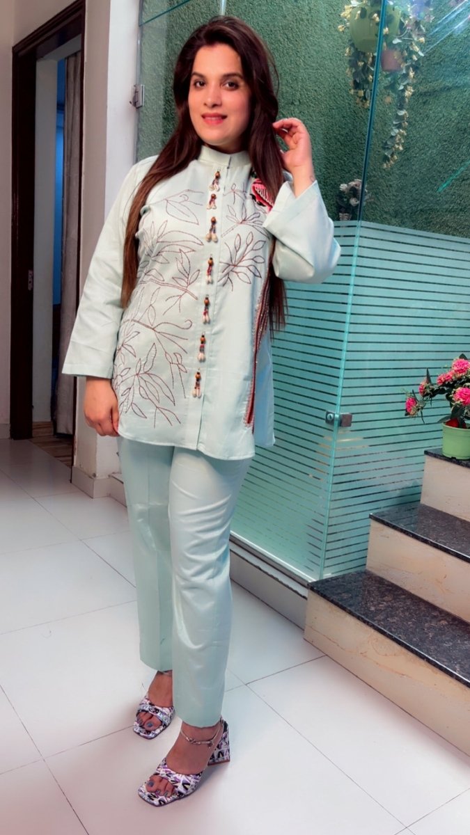 Sea Green Cotton Co - ord Set with Embroidered Long Tail Parrot (Anchor Highlights) - Kirti Kapoor Couture