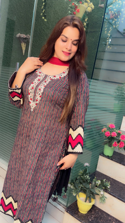 Designer Pakistani Suit