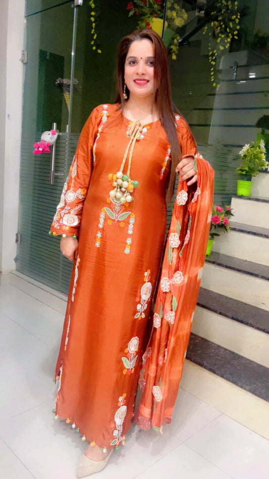 Embroidered Pakistani Suit