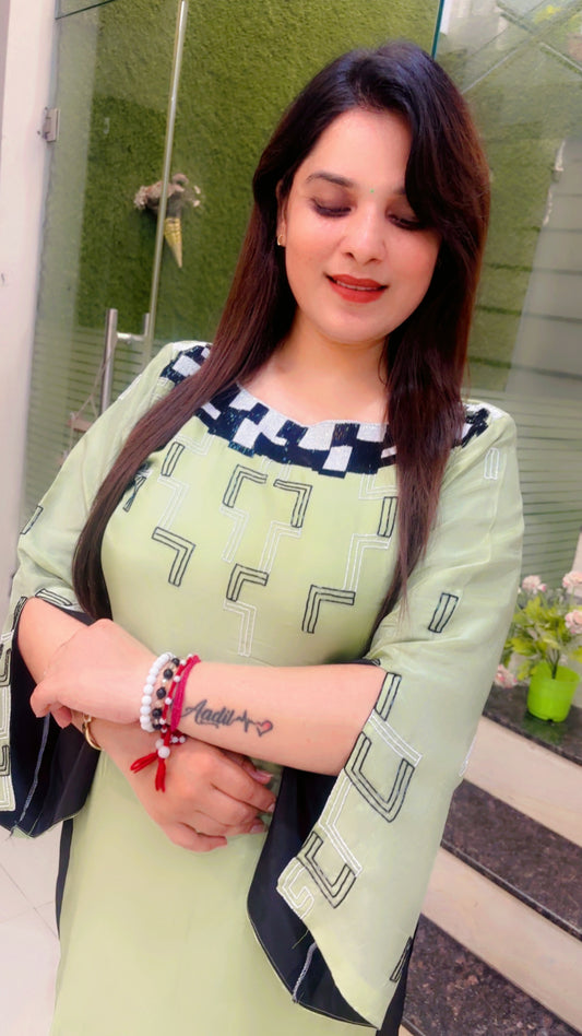 Green Hand Worked Kurti Set With Black Bell Bottom (KS075)