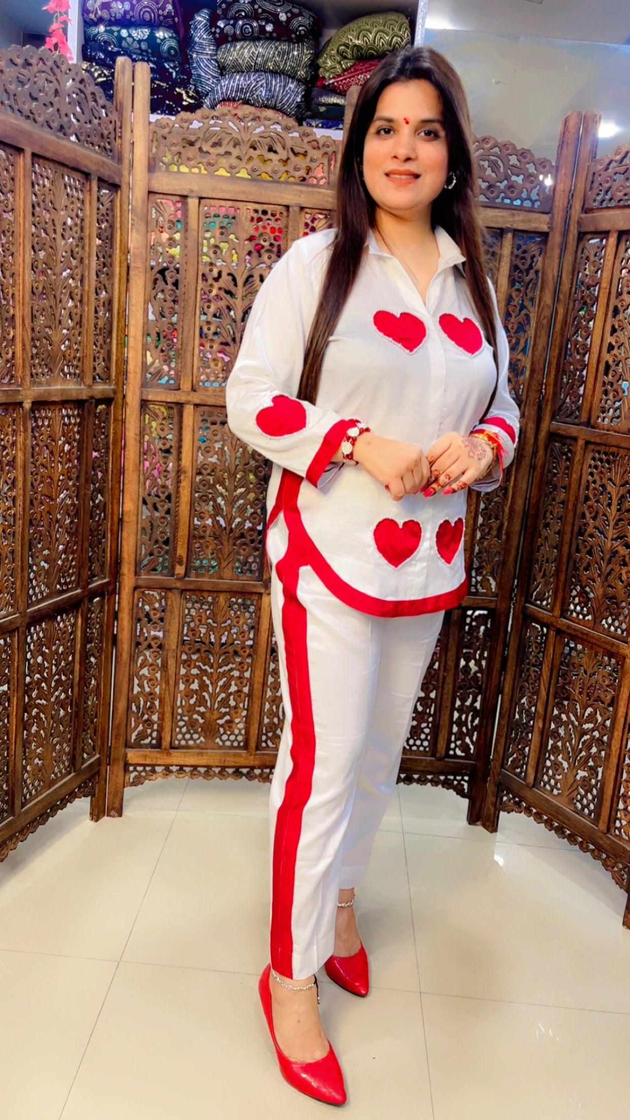 White Cotton Trendy Co-Ord Set With Red Hearts Pattern For Casual Wear (CS001)