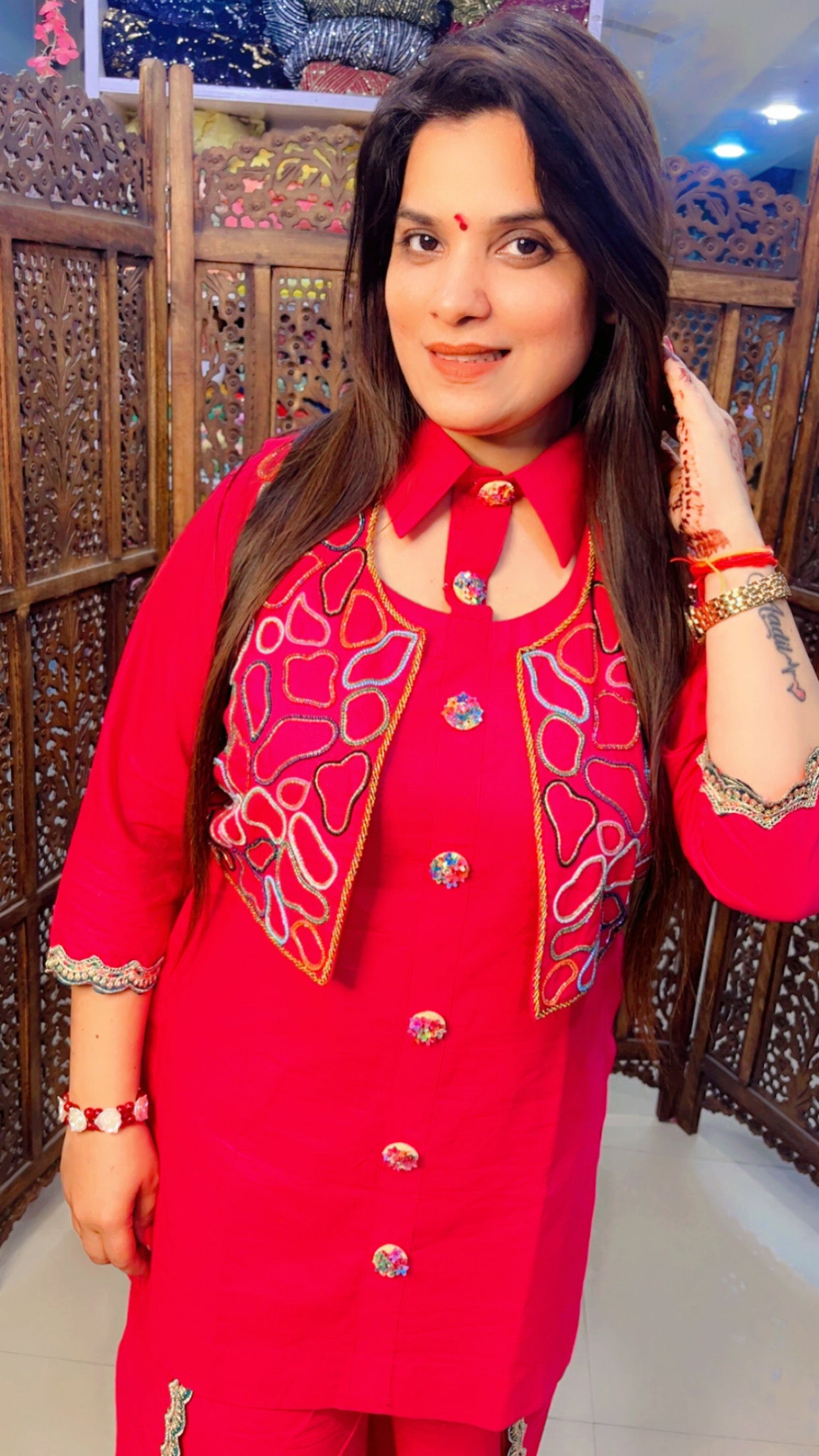 Hot Pink Linen Fabric Solid Print Festive Look Short Kurti And Over Lapped Palazzo With Embroidered Jacket (JS001)