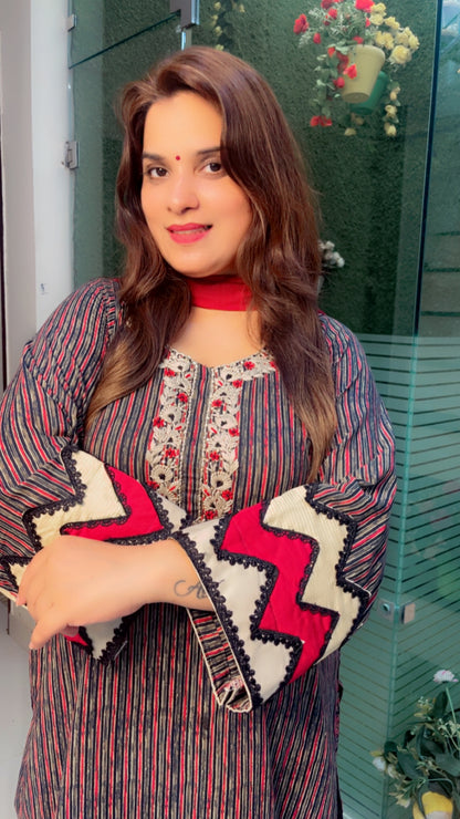 Designer Pakistani Suit