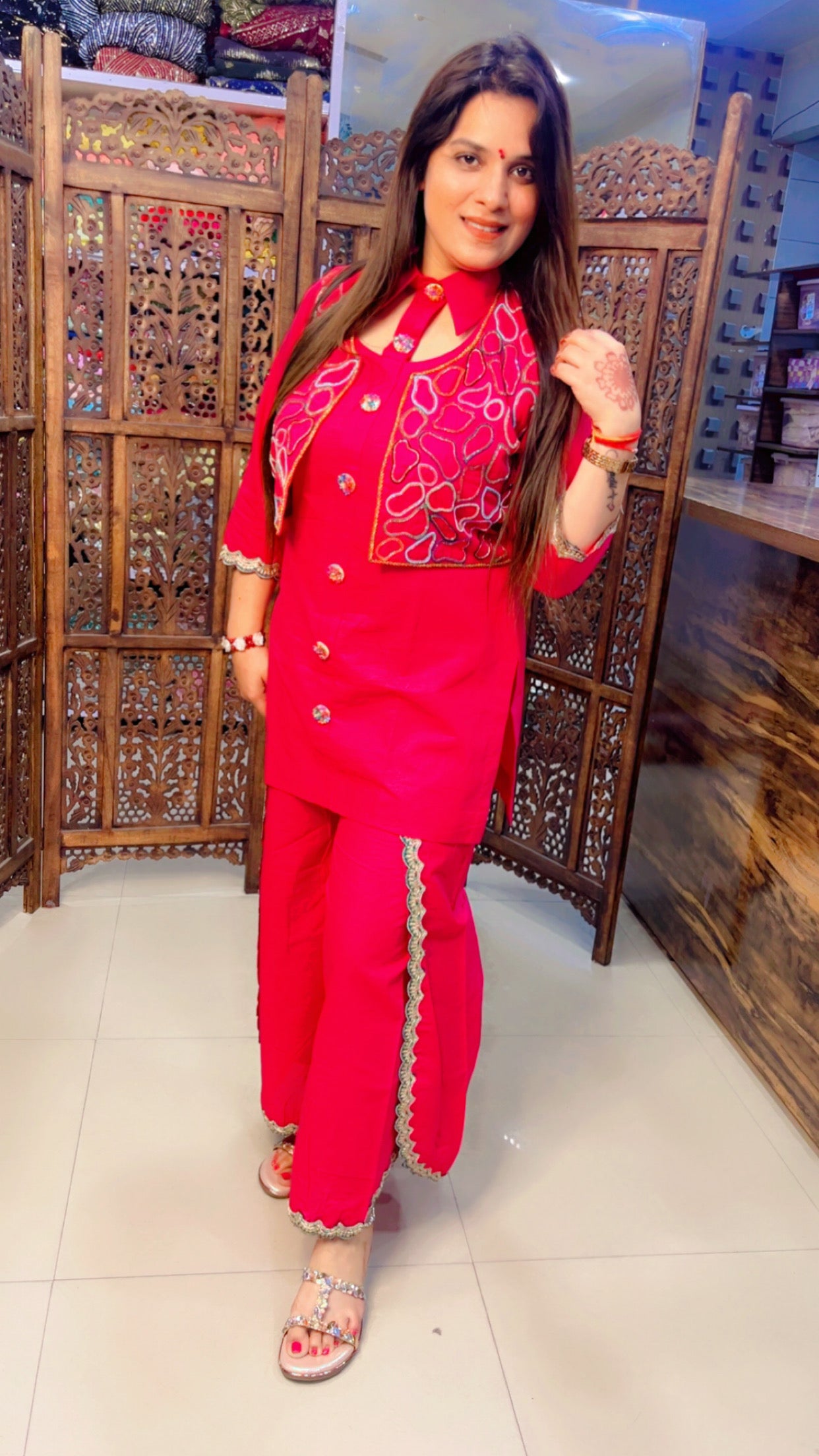 Hot Pink Linen Fabric Solid Print Festive Look Short Kurti And Over Lapped Palazzo With Embroidered Jacket (JS001)
