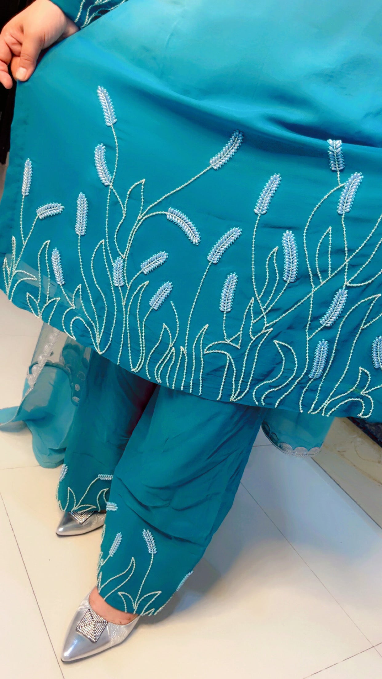 Farshi Salwar Suit