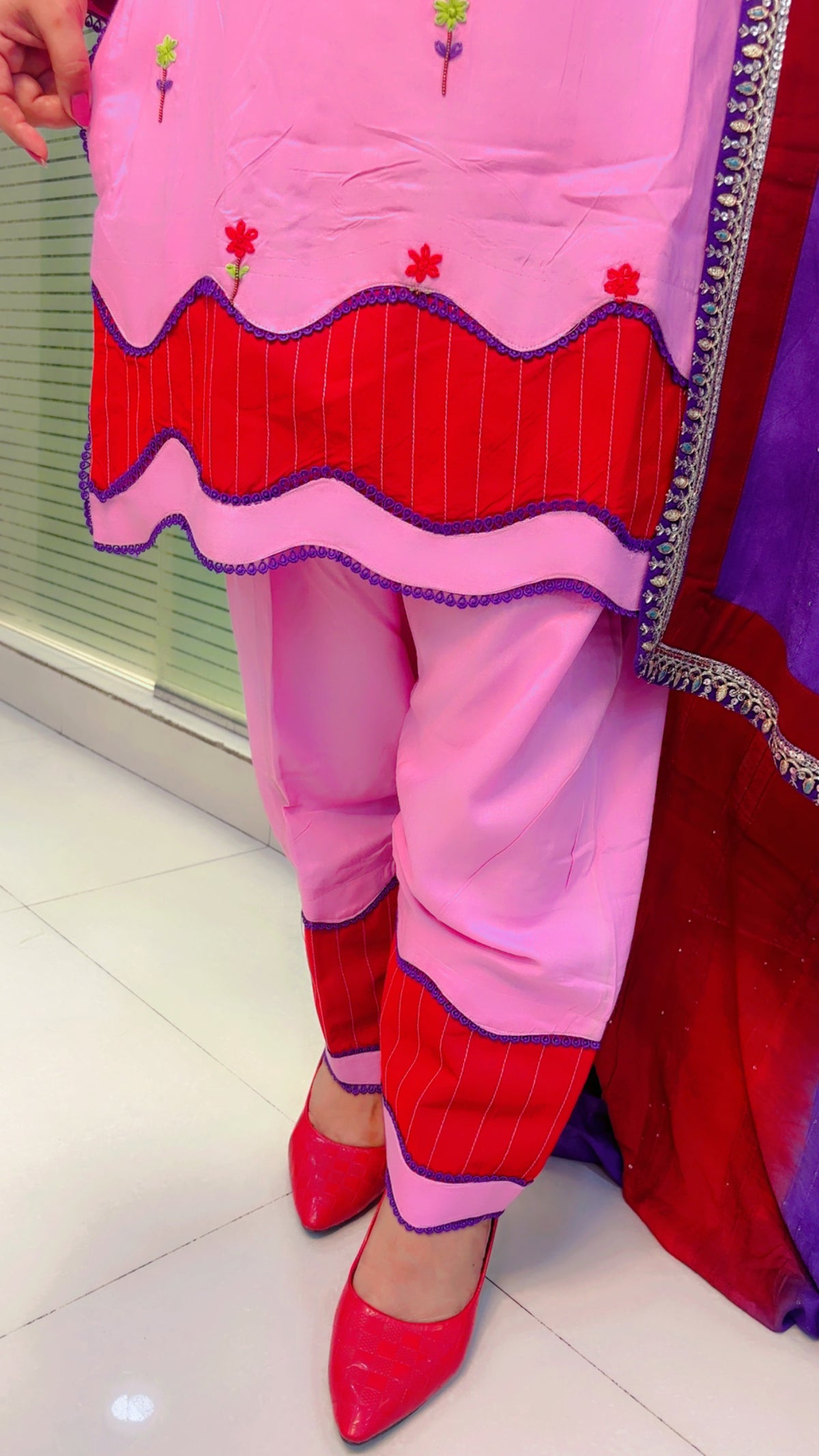 Pink Thread Worked Suit With Salwar And Tie-Dye Dupatta Set (KSD027)