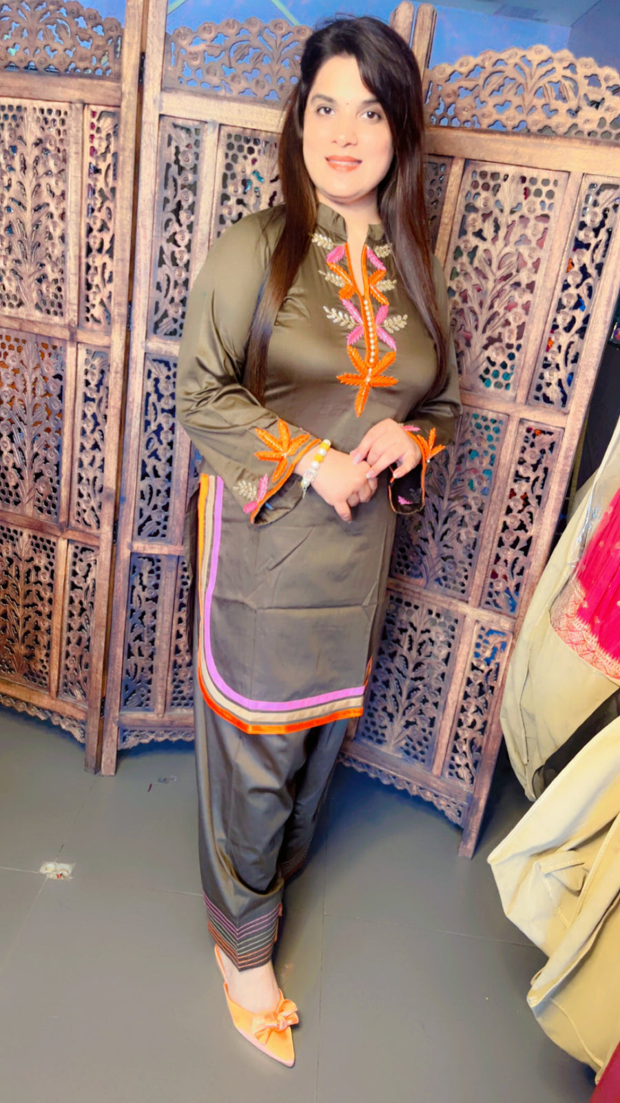 Heena Green Designer Kurti With Farshi Salwar (KS008)