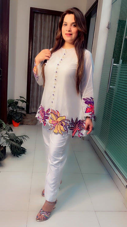 Off-White Chanderi Silk Patch Worked Co-Ord Set (CS004)