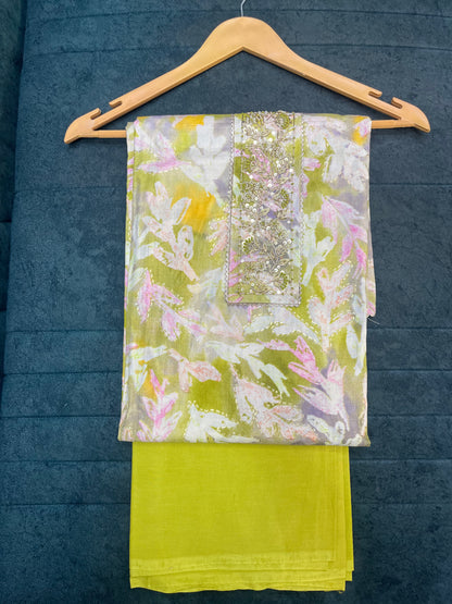 Green Floral Print Pure Cotton Unstitched Suit With Chiffon Dupatta (US002)