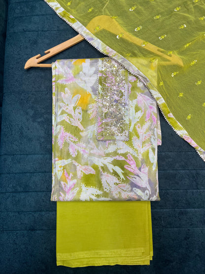 Green Floral Print Pure Cotton Unstitched Suit With Chiffon Dupatta (US002)