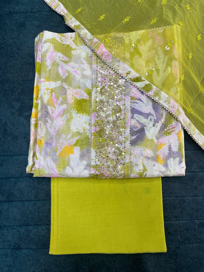 Green Floral Print Pure Cotton Unstitched Suit With Chiffon Dupatta (US002)