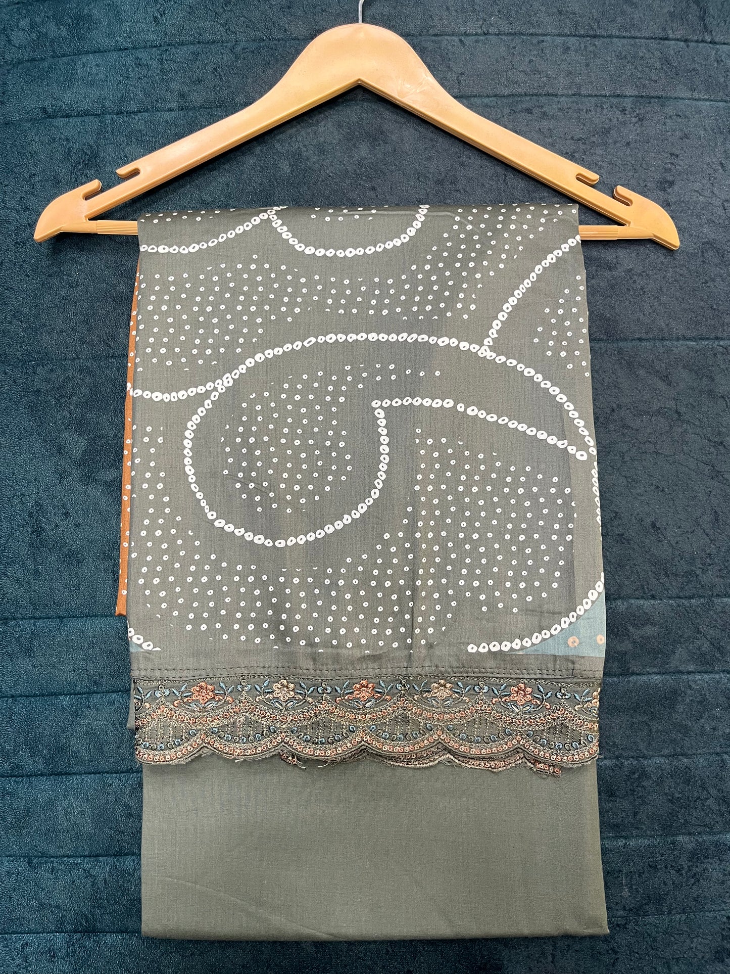 Green Printed Cotton Unstitched Suit Material with Dupatta (US009)