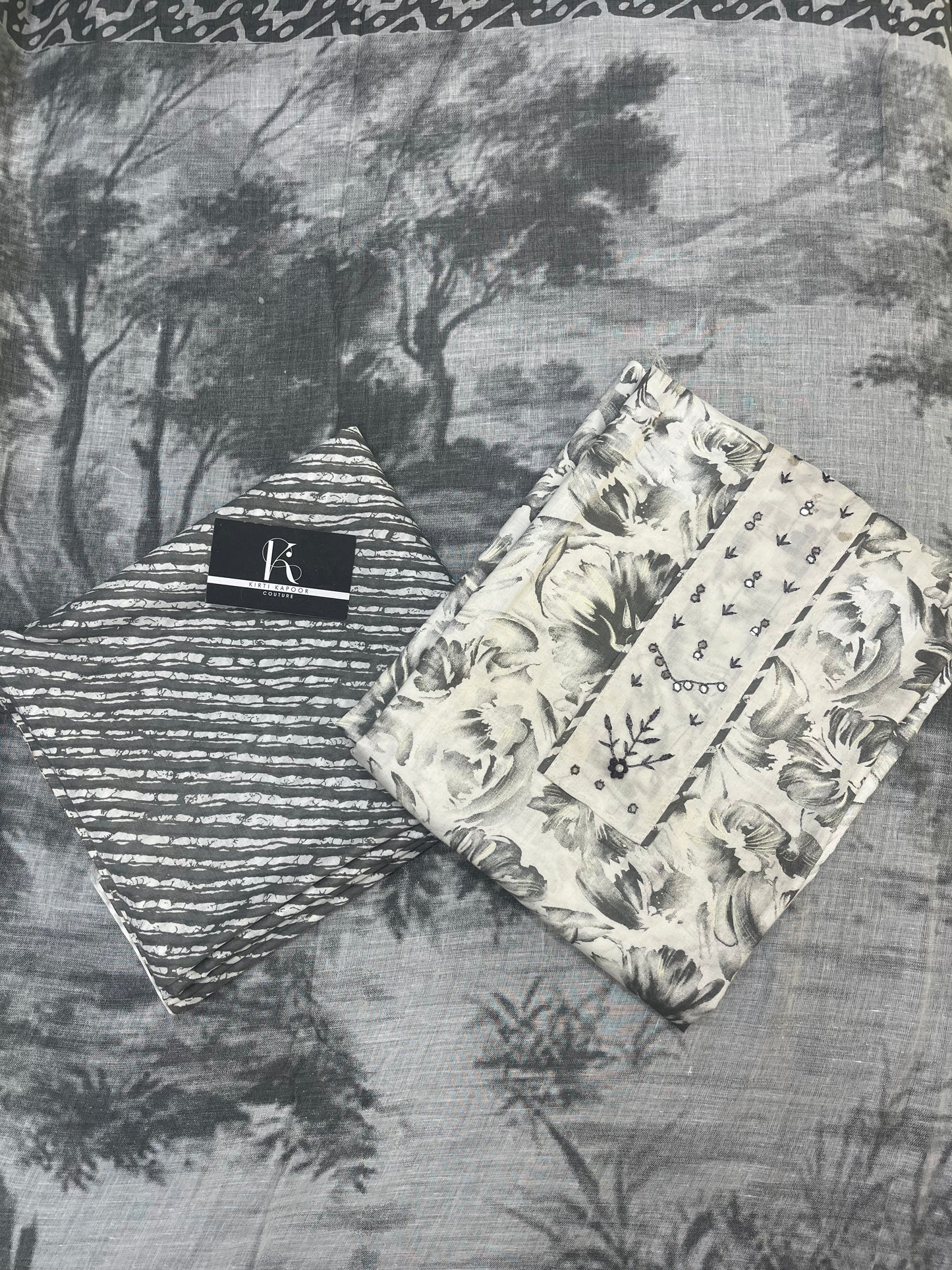 Black And White Cotton Unstitched Suit Material (US025)