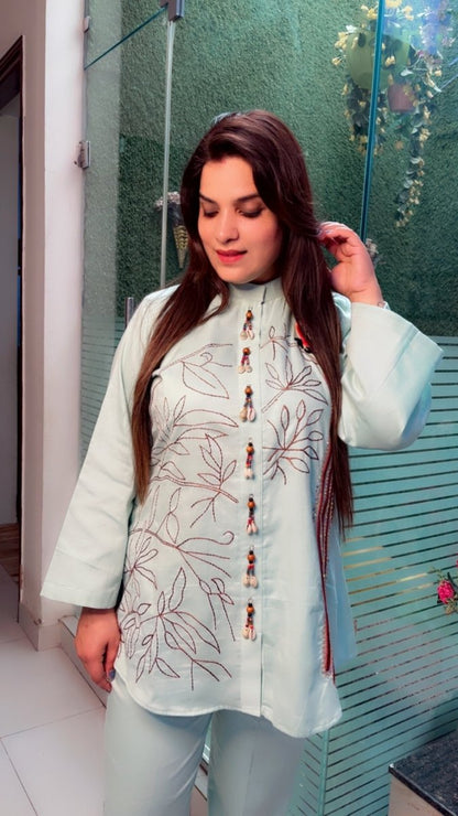 Sea Green Cotton Co - ord Set with Embroidered Long Tail Parrot (Anchor Highlights) - Kirti Kapoor Couture