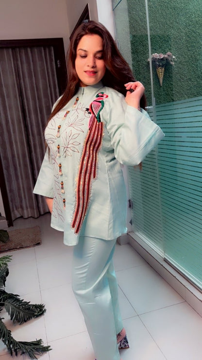 Sea Green Cotton Co - ord Set with Embroidered Long Tail Parrot (Anchor Highlights) - Kirti Kapoor Couture